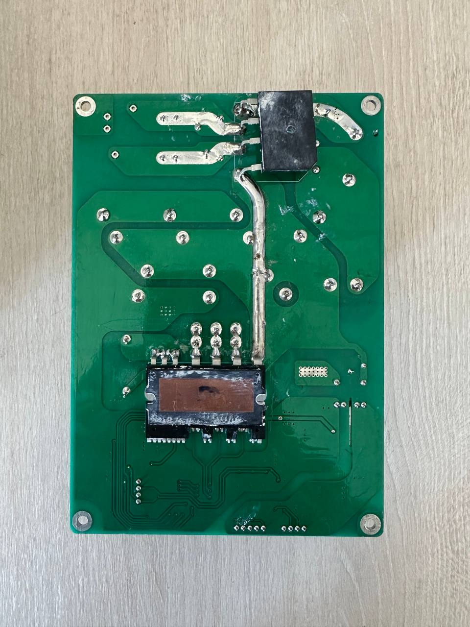 Ремонт платы XY-PT-E-V22.0407 покрасочной машины